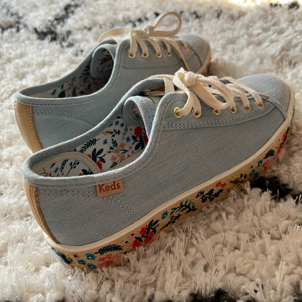 Keds Women Light Blue Floral Sneakers size 6 women